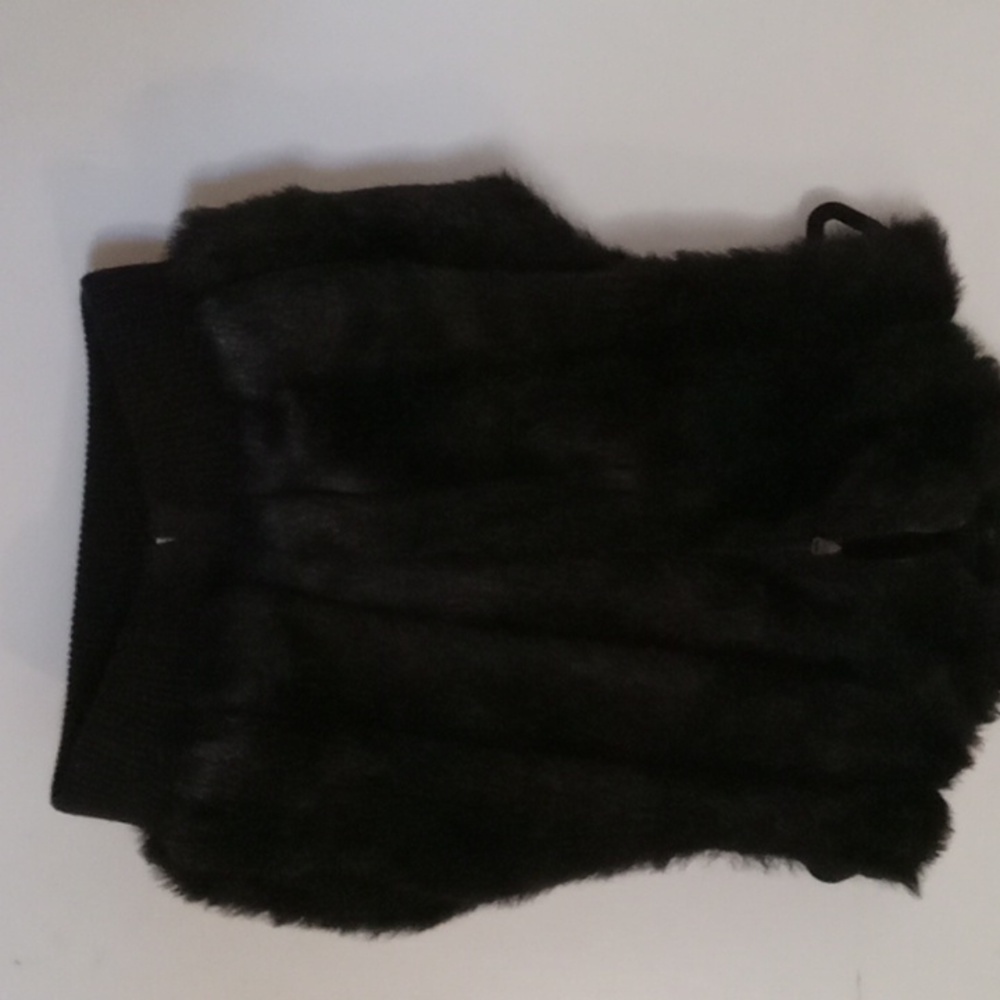 Women's Furry Vest